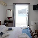 Adonis Naxos