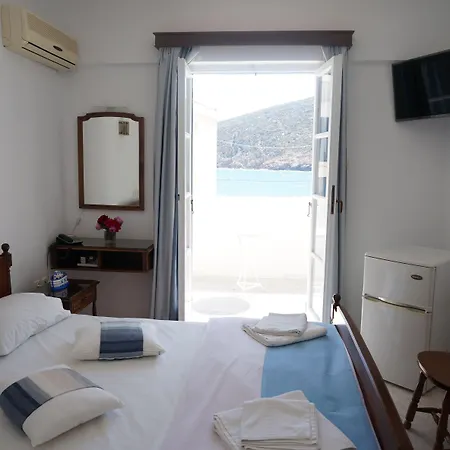Adonis Naxos