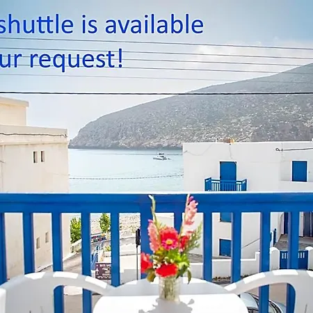 Adonis Naxos 2*