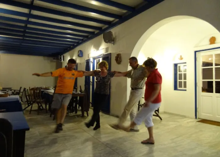 מלון Adonis Naxos